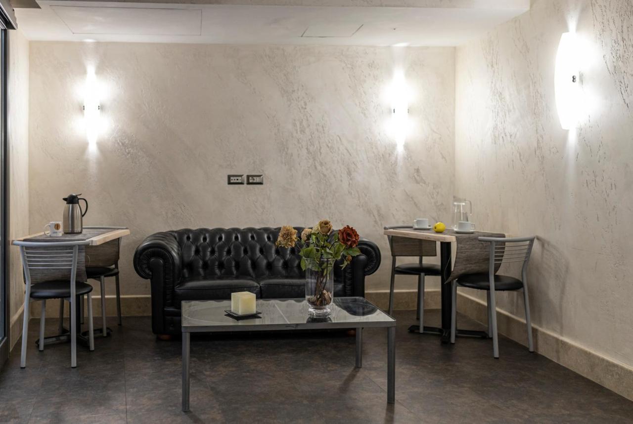 Hotel Aphrodite Рим Екстериор снимка