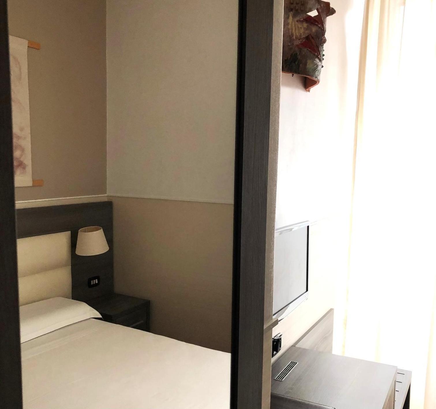 Hotel Aphrodite Рим Екстериор снимка