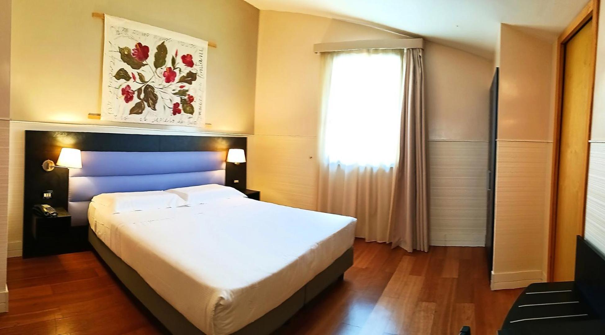 Hotel Aphrodite Рим Екстериор снимка